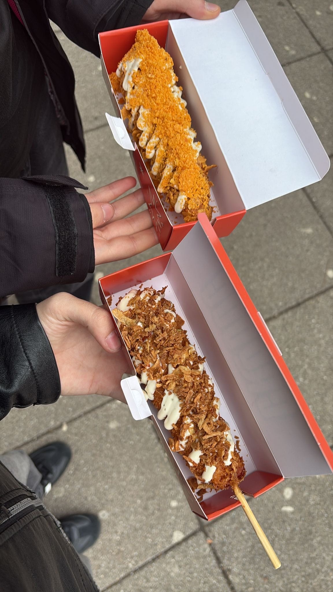 CroDog corn dogovi, hrskavo tijesto i bogati preljevi
